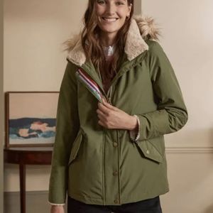 Boden Dunbar Waterproof Jacket - Olive